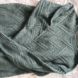 Arizona Jean Company Green Crew Neck Sweater with Chevron Knit